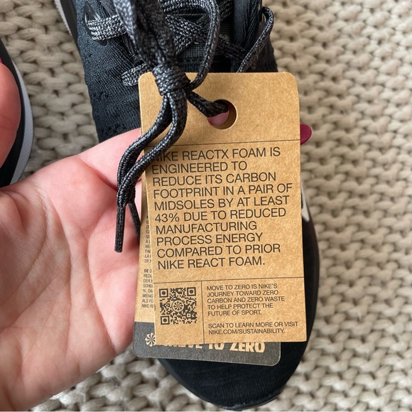 NWT Black Nike Reactx Infinity Run 4 Sneakers - Picture 4 of 6